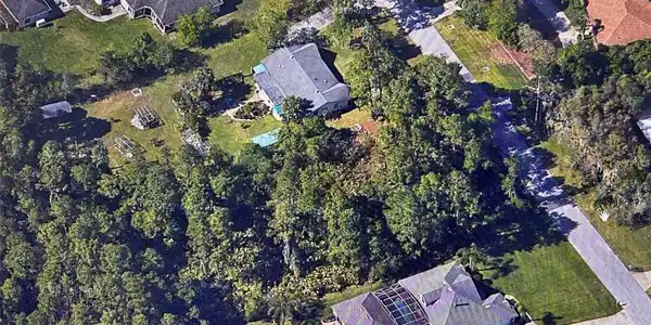 690 W LORRAINE DRIVE