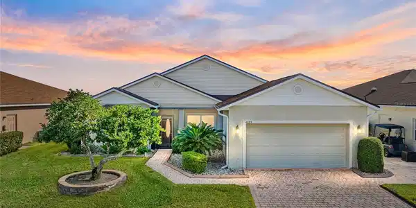 4089 DUNMORE DRIVE