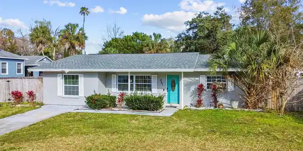 547 NW 9TH AVENUE