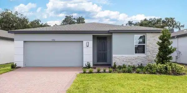 5182 MINNEOLA LANE