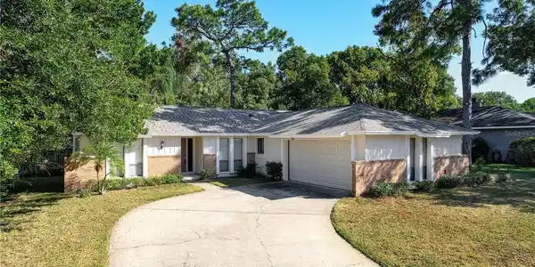 148 HOLDERNESS DRIVE