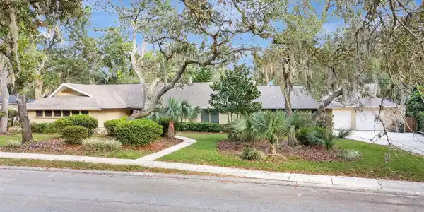 107 SMOKERISE BOULEVARD