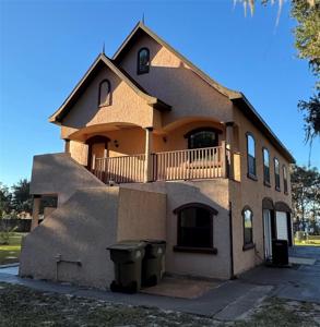 9002 LAKESHORE DRIVE