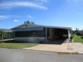 6710 CANTERBURY NE