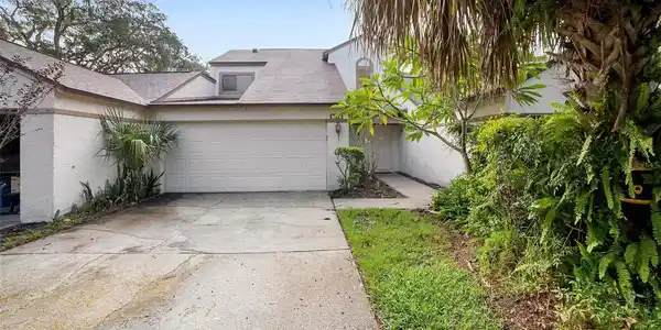 377 N SHADOWBAY BOULEVARD