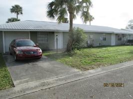 5201 & 5217 43RD