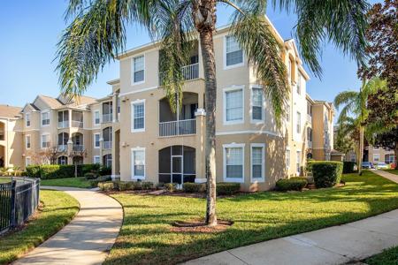 2300 BUTTERFLY PALM WAY