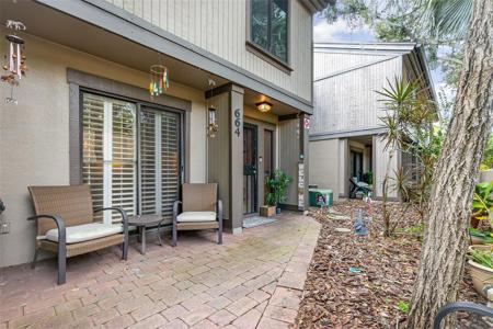 664 LAKE VILLAS DRIVE