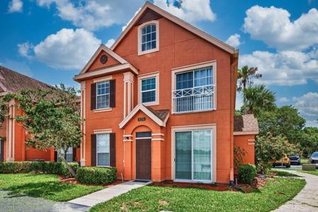 9356 LAKE CHASE ISLAND WAY
