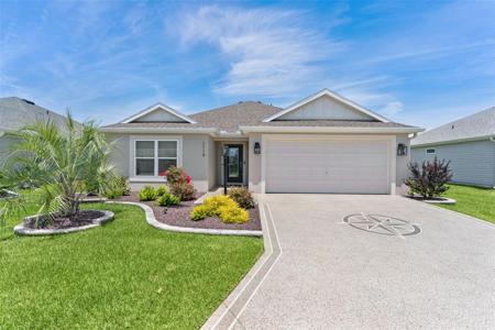 1714 MCMURTRIE LOOP