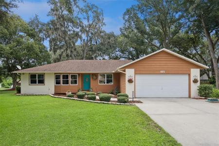 480 LAKE FOREST CIRCLE