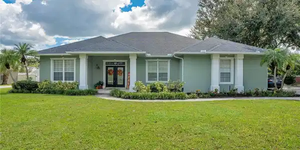 1803 SANDY KNOLL CIRCLE N