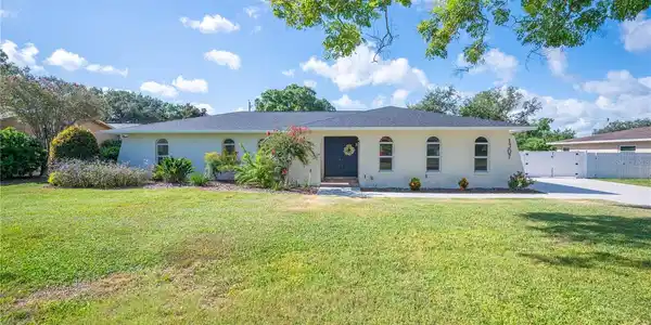 1307 FAIRLEE STREET