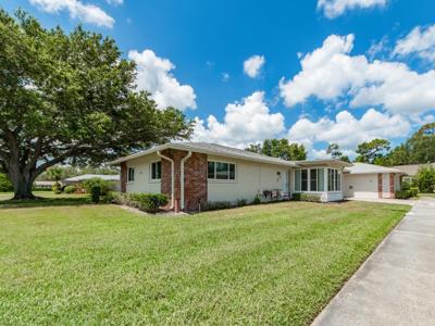 1009 QUEEN ANNE DRIVE