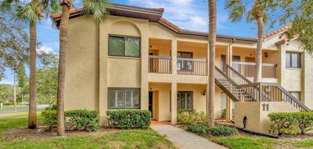 1801 E LAKE ROAD