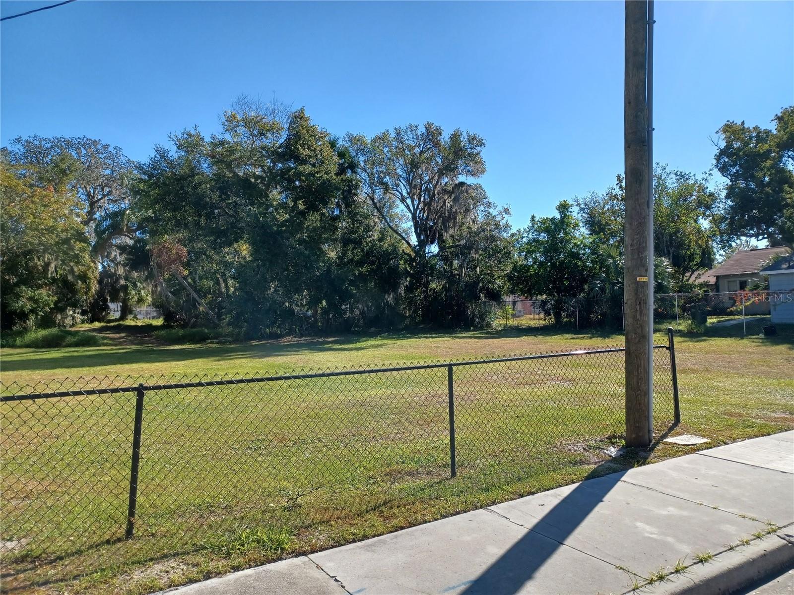 Image 1 Image 1