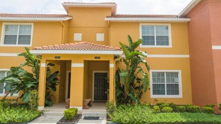 2959 BANANA PALM DRIVE