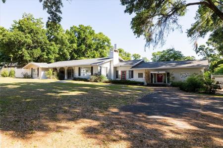 1505 E CROOKED LAKE DRIVE