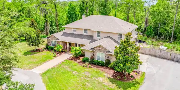 2756 LAKE PICKETT PLACE