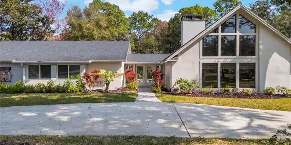 601 SWEETWATER CLUB BOULEVARD
