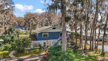 1702 N COUNTY ROAD 452