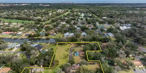 23 SUNRISE VILLAS LANE