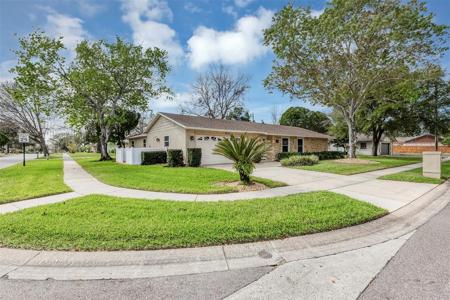 1026 WOODALL DRIVE