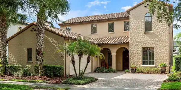 1421 CHAPMAN CIRCLE