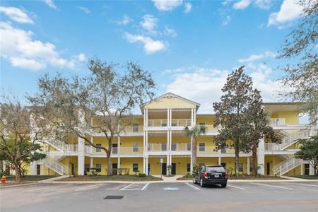 313 LUCAYA LOOP