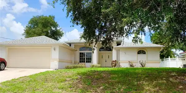 430 SPRING LAKE NW