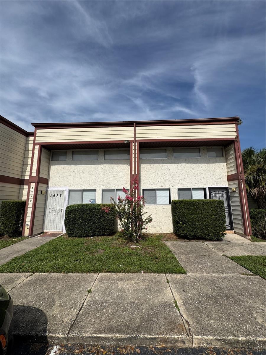 Image 1 Image 1