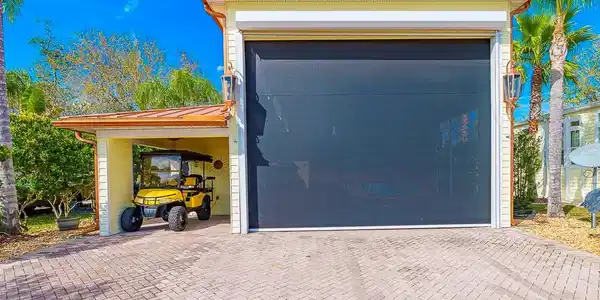 6841 AMANDA VISTA CIRCLE