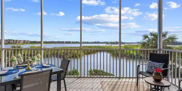 10520 BOARDWALK LOOP