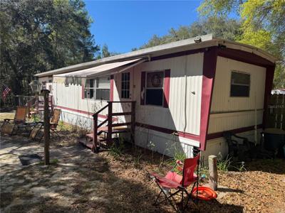 208 LAKEVIEW DRIVE