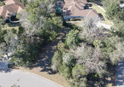 29 CREEKSIDE DRIVE