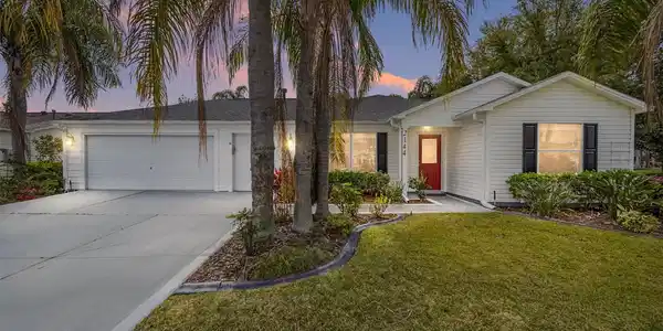 2144 CRAWFORD COURT