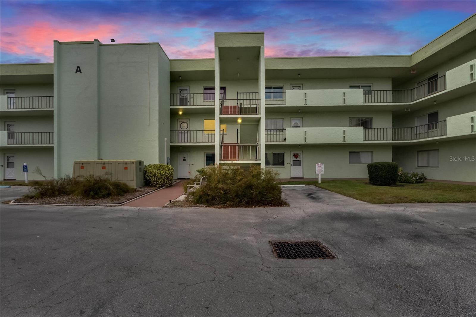 Image 1 Image 1
