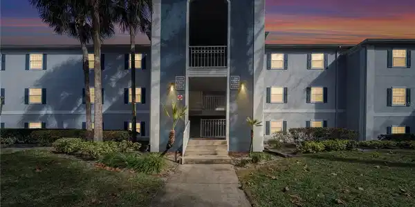 5106 CLUBSIDE DRIVE