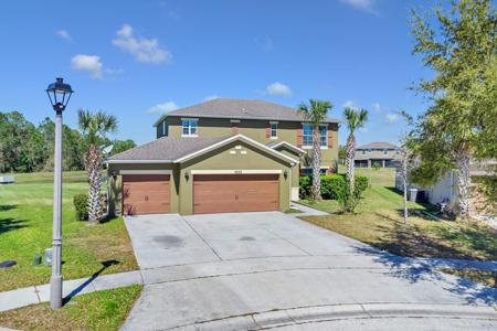 3523 YACHT CLUB COURT