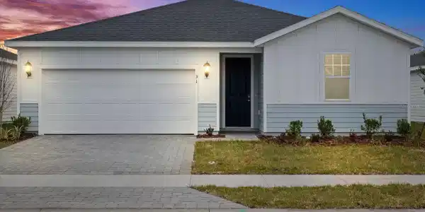 31 ARARAT DRIVE