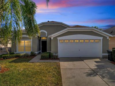 8118 FAN PALM WAY