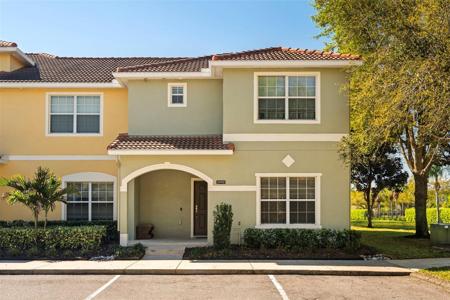 8990 CUBAN PALM ROAD