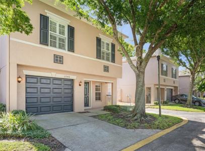 2748 CLINTON HEIGHTS COURT