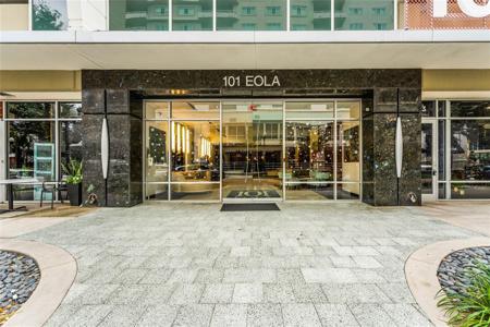 101 S EOLA DR