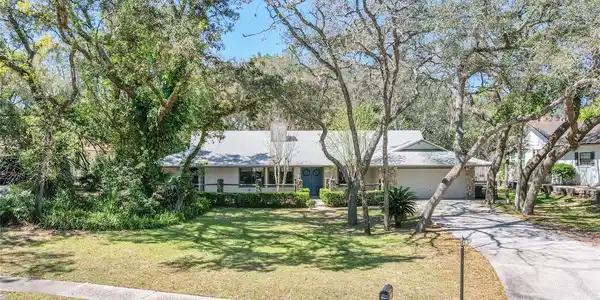 204 SMOKERISE BOULEVARD