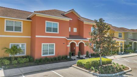 2941 BANANA PALM DRIVE