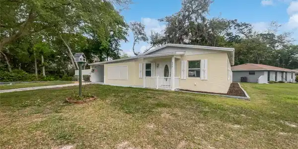224 BRIAR CLIFF DRIVE