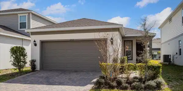 2365 PALM PARK LOOP