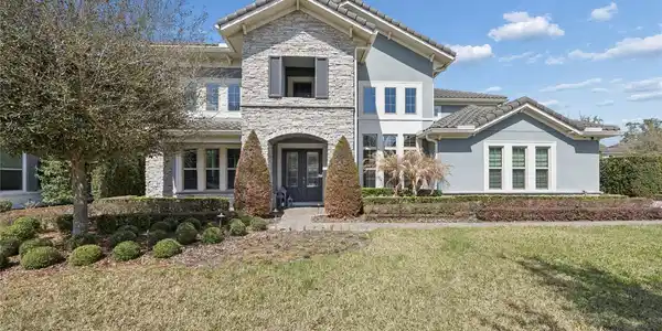 1316 ESTANCIA WOODS LOOP