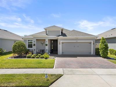 2933 BLUESTEM LANE